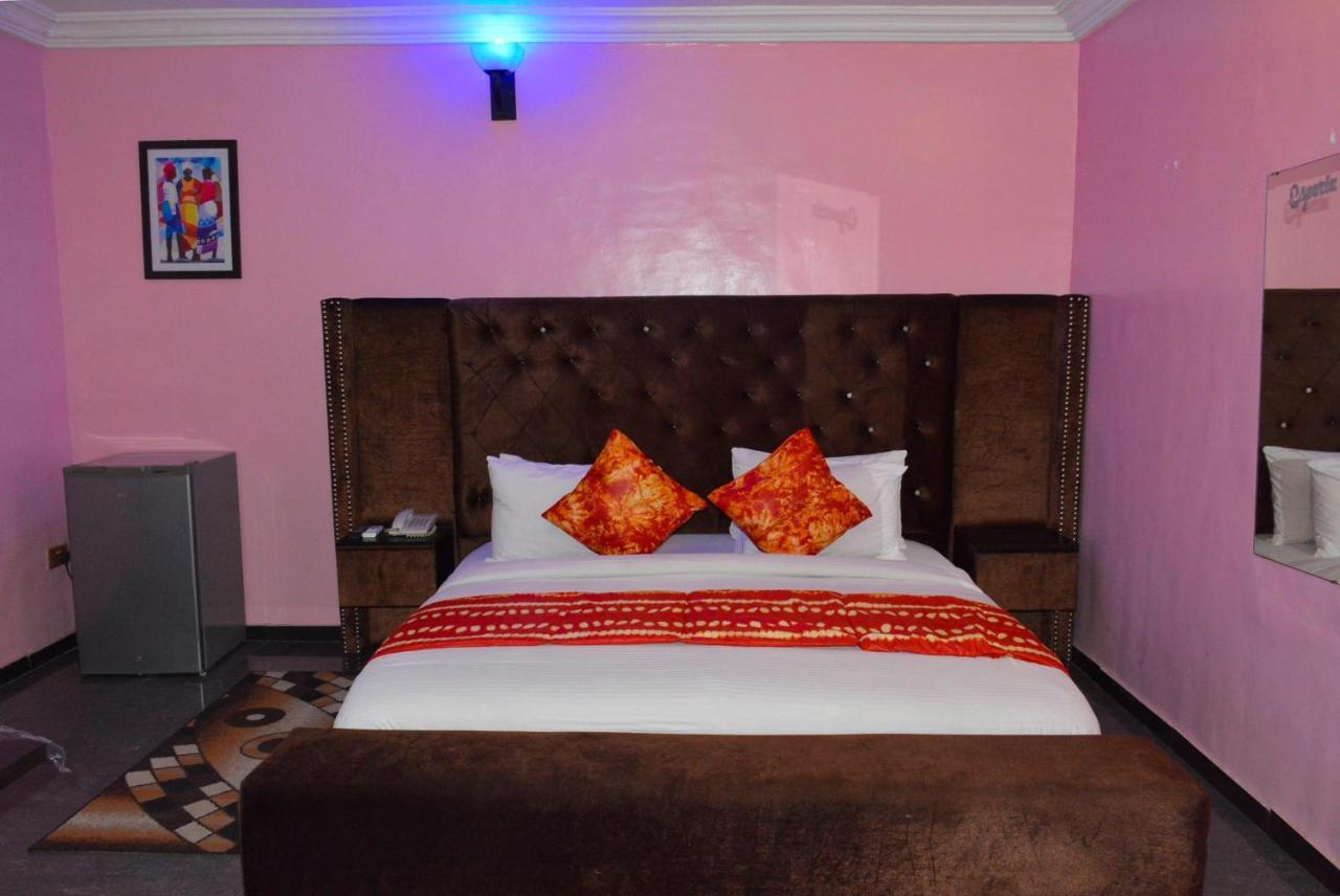Esporta Suites Lekki Лагос Экстерьер фото