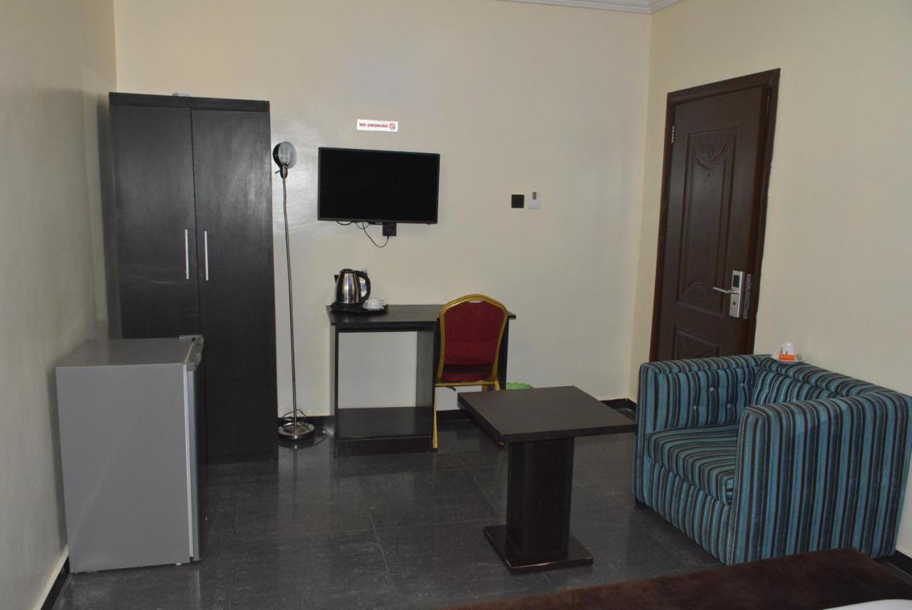 Esporta Suites Lekki Лагос Экстерьер фото