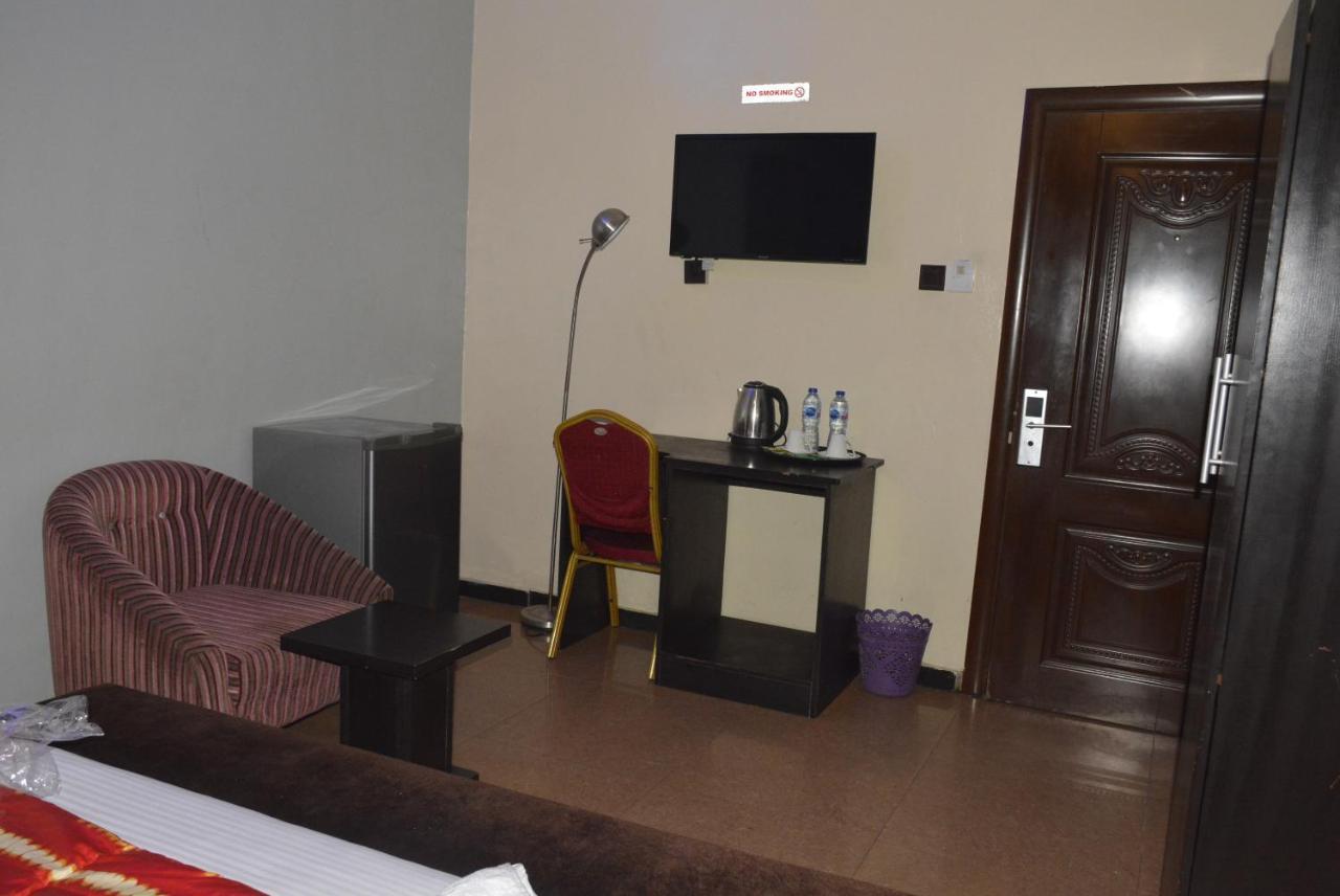 Esporta Suites Lekki Лагос Экстерьер фото